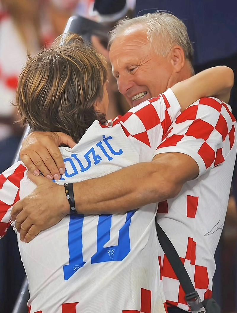 《宝可梦Z-A》人气投票揭晓：喷火龙与宝石海星登顶