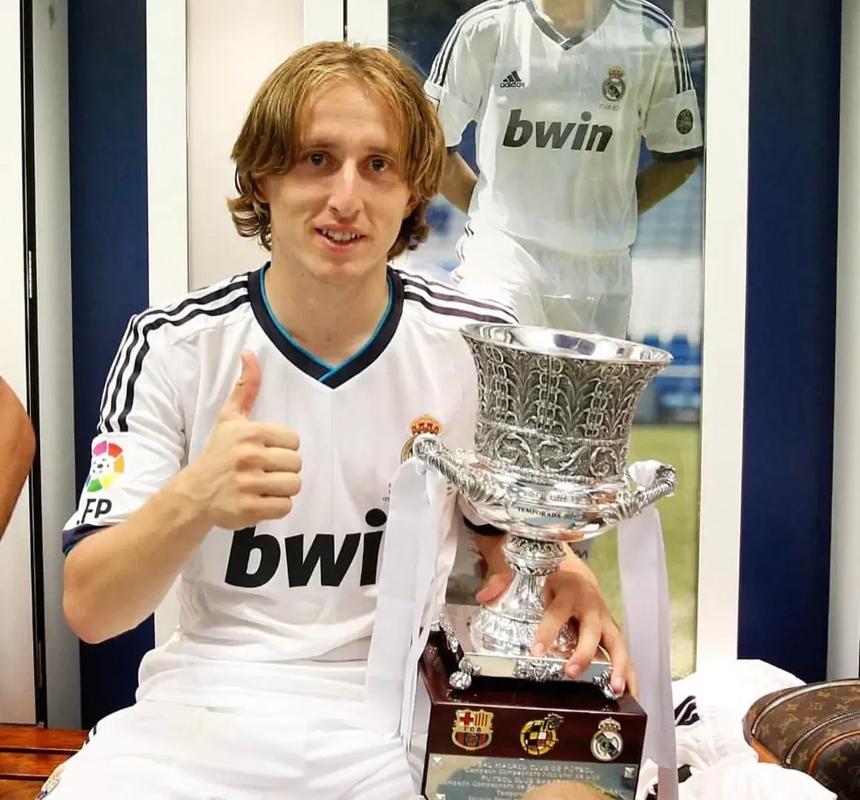 夺冠后，樊振东下一场赛事出炉！小胖将在本月迎来自己29岁的生日