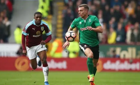 意足协主席：加图索和球员们并非很差劲，意大利能晋级世界杯